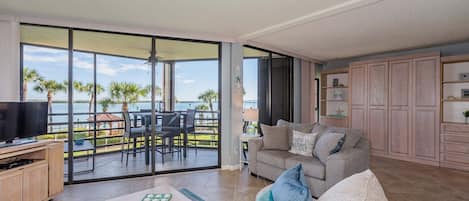 スマートテレビ