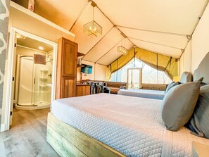 Kabin | Dilengkapi dengan perabotan berbeda-beda, Wi-Fi gratis, dan seprai linen