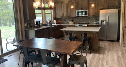 Explore Natures Beauty and Stay at Home in the Heart of Oregon's Wonderland