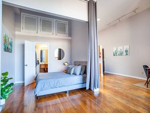 1 habitación, escritorio, tabla de planchar con plancha y wifi gratis 
