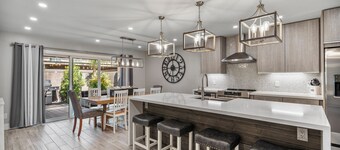 New Rare Lake Front Central Old Town Scottsdale Townhome