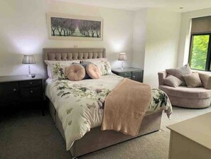 5 habitaciones y wifi