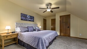 2 多间卧室、免费 WiFi、床单