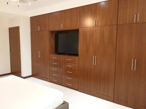 1 bedroom, iron/ironing board, free WiFi, bed sheets - C-Signature Luxory Condo 122, Green Bay 3, El tigre Nuevo Vallarta (Nuevo Vallarta)