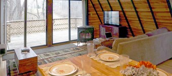 The Owls Perch: Cabin w/ Game Room & Pet Friendly