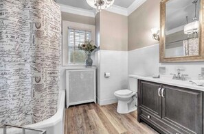 Combinazione doccia/vasca, vasca idromassaggio, asciugacapelli