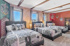 9 bedrooms, travel cot, WiFi, bed sheets