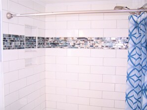 Combined shower/bathtub, hair dryer, towels, soap - SERENE WATER VIEWS-Relaxing family beach house (Ocean City)