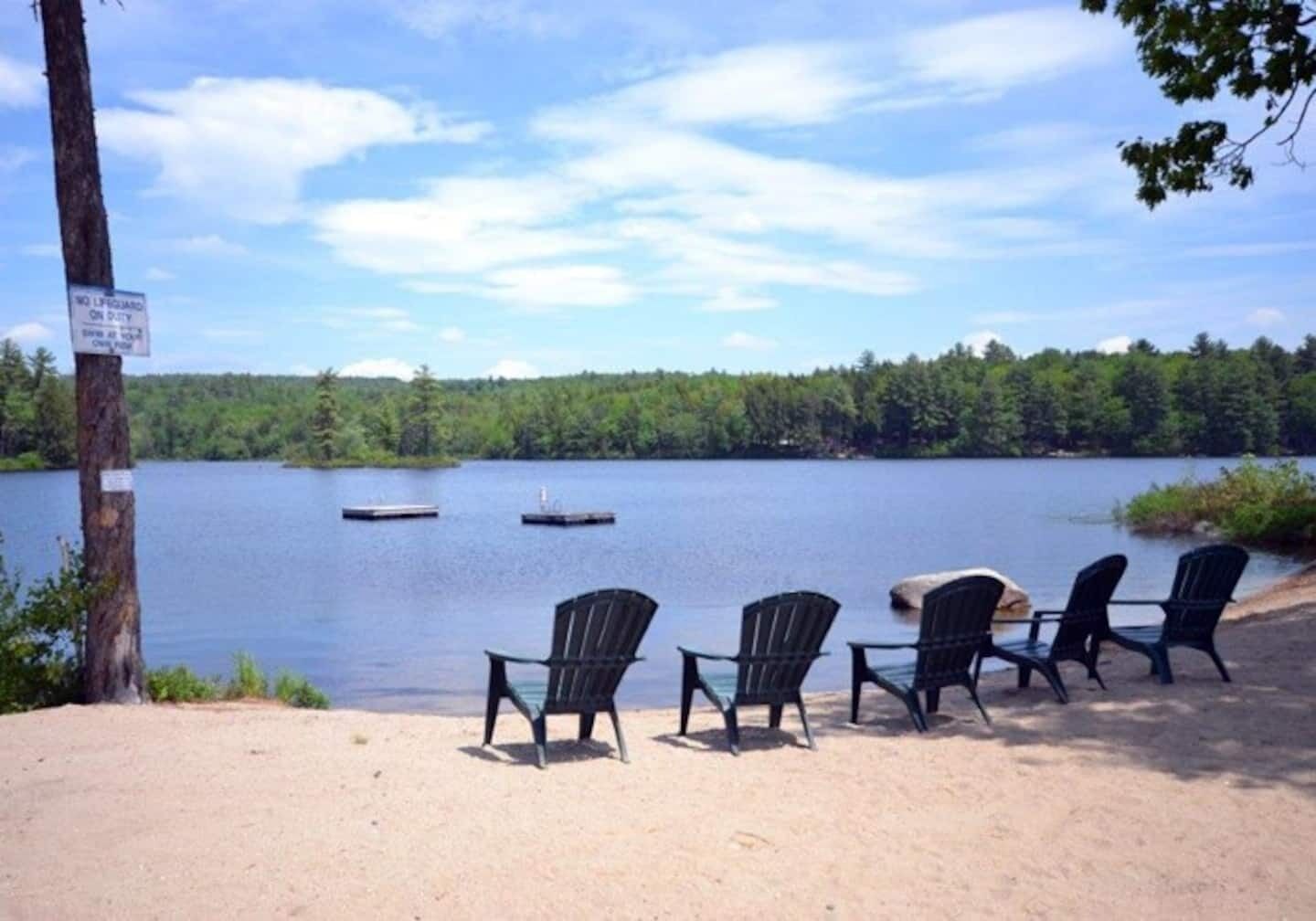 Dog friendly getaway w/ hot tub, sauna and skiing!