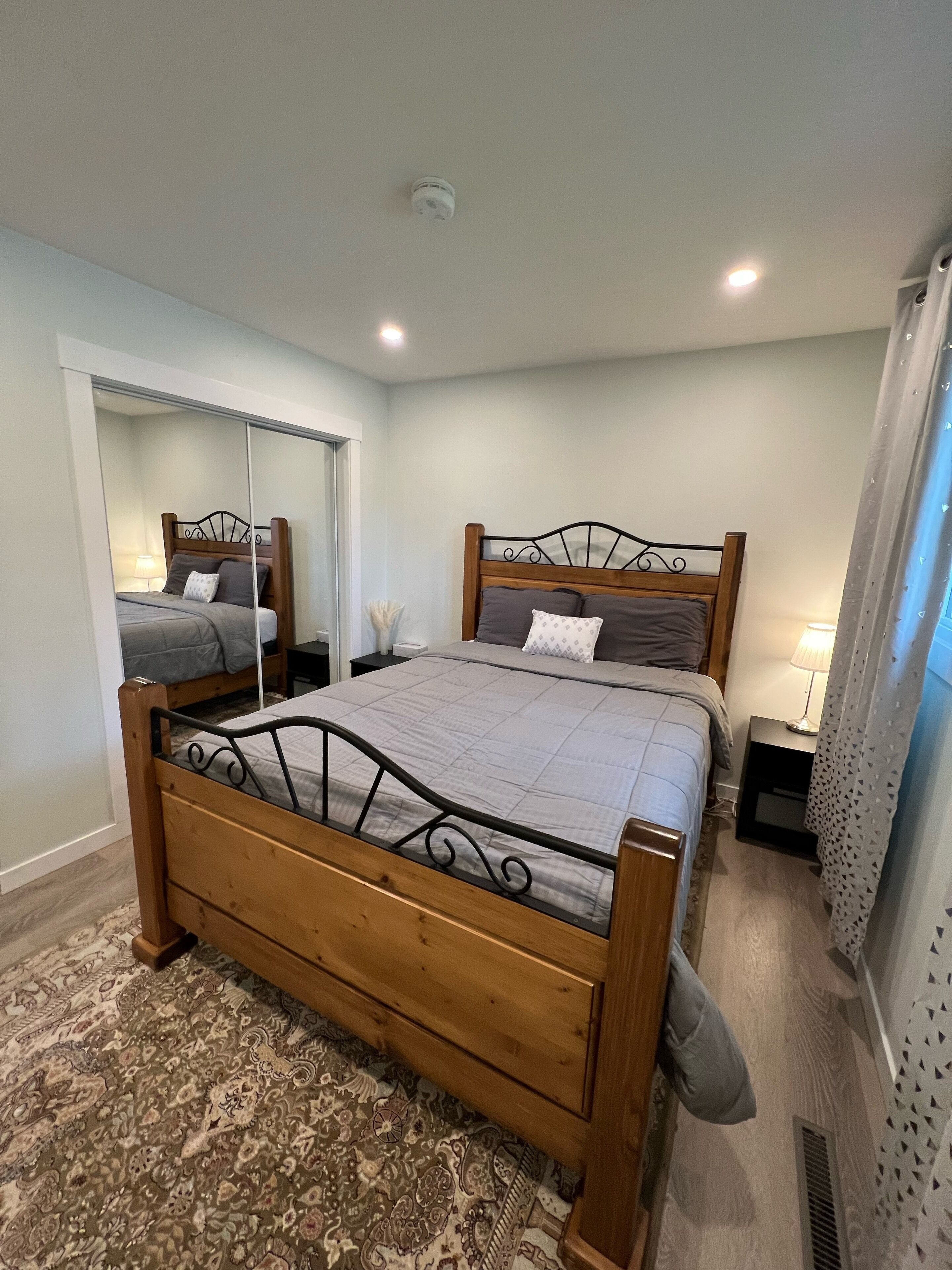 3 chambres, fer et planche à repasser, Wi-Fi gratuit, draps fournis