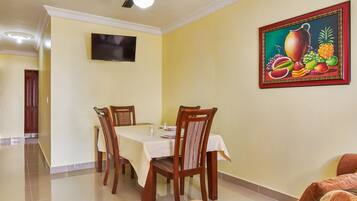 Apartment | Dapur peribadi | Peti sejuk, ketuhar gelombang mikro, ketuhar, dapur