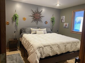 4 makuuhuonetta, silitysrauta/-lauta, Wi-Fi, vuodevaatteet