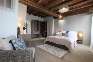 2 Schlafzimmer, Internetzugang, Bettwäsche