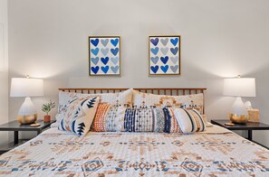 3 bedrooms, desk, iron/ironing board, travel cot