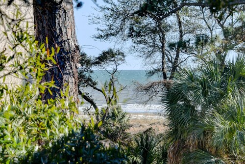 Totally remodeled Oceanfront Villa! New Owner!