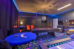 Spielezimmer