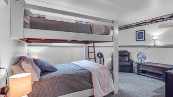 2 bedrooms, free WiFi, bed sheets