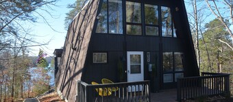 Vintage Waterfront A Frame- Hideaway On The Bay
