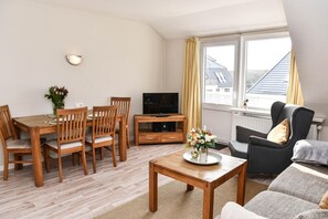 Imagen sin descripción, 3 de 32, botón