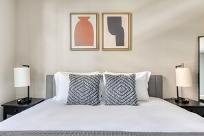 1 室のベッドルーム、アイロン / アイロン台、WiFi、ベッドシーツ