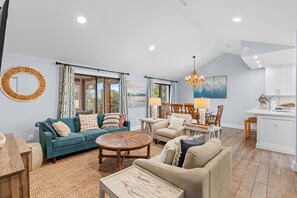 Smart-TV og stereoanlegg