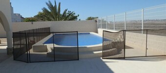 Villa Salt Lake near City and Beach with Lake View & Wi-Fi
