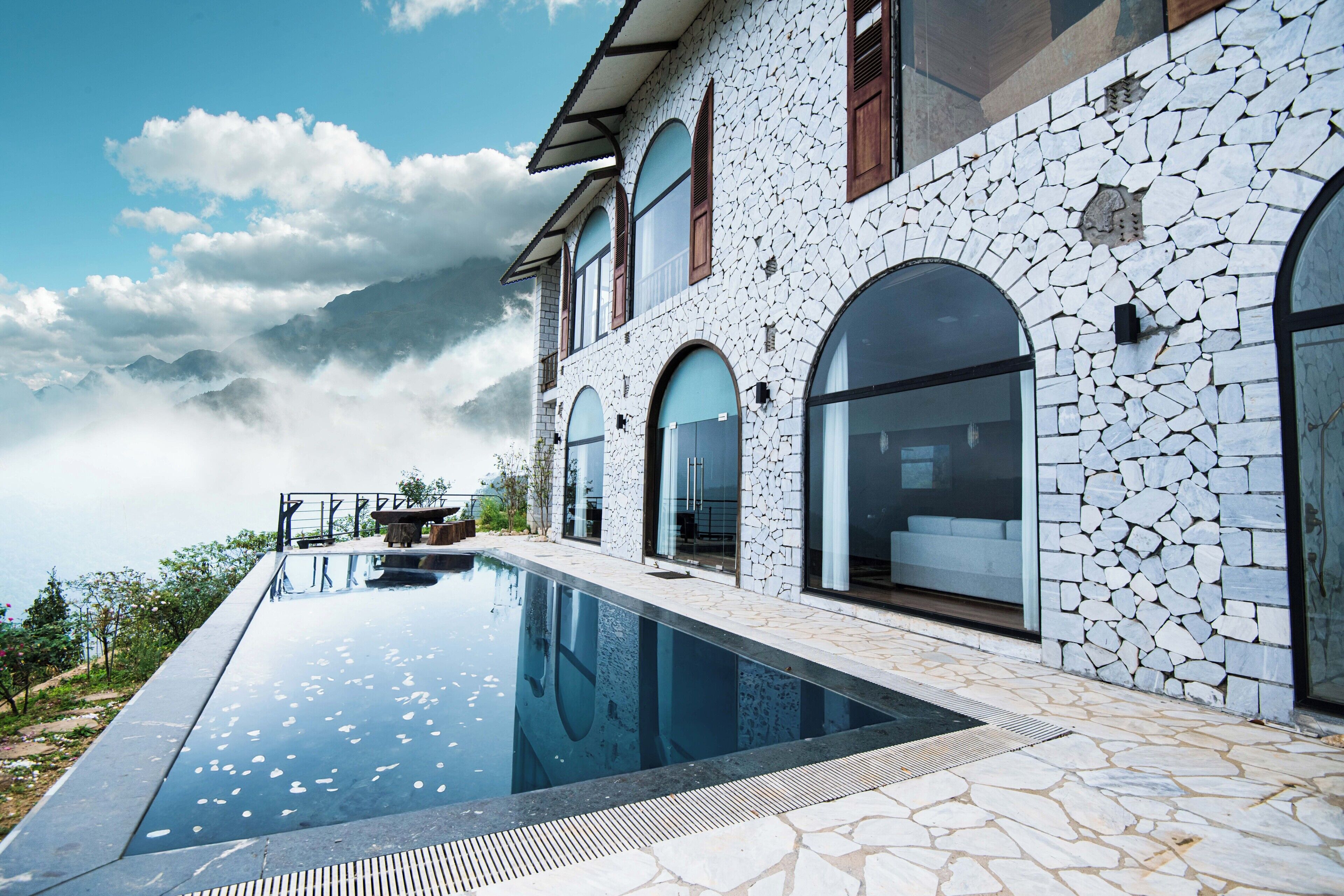 Presidential Villa | Private pool