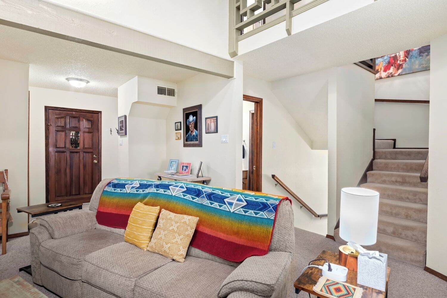 智能电视、壁炉、立体声音响