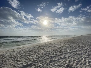 On the beach, beach towels - Fort Walton Beach/Destin Beachfront 2-Bedroom, 2-Bathroom 3rd Floor Corner Condo (Fort Walton Beach)