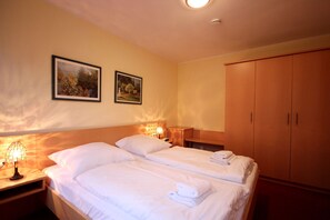 2 Schlafzimmer, Zimmersafe, Reisekinderbett, WLAN