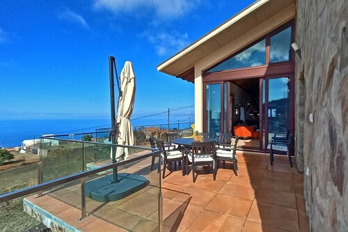 Casa El Peral, Spain