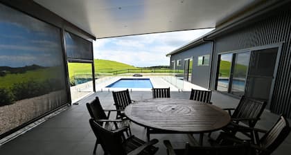 Luxury farmhouse in the Byron Hinterland