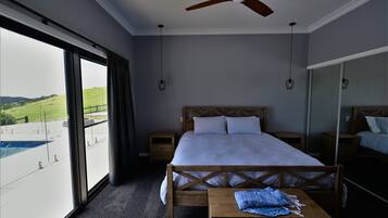 4 bedrooms, iron/ironing board, travel cot, free WiFi