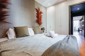 2 chambres, fer et planche à repasser, Wi-Fi gratuit, draps fournis