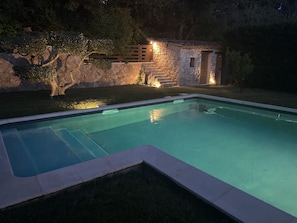 Outdoor pool, a heated pool