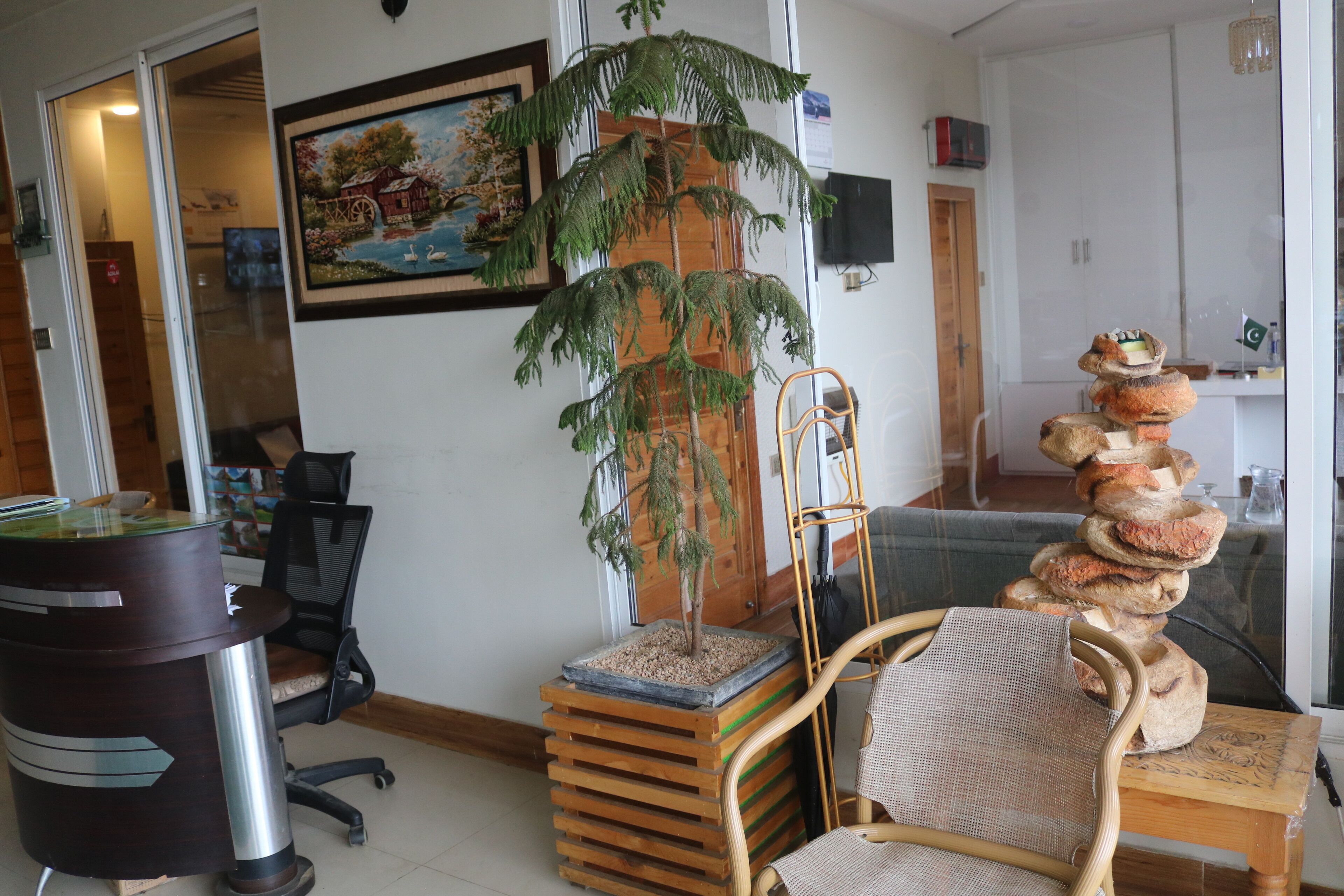 المنشأة من الداخل