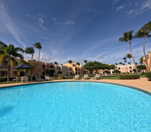 Piscine extérieure
