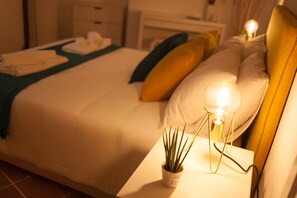 2 bedrooms, iron/ironing board, WiFi, bed sheets - Domina Trastevere Apartment (Roma)