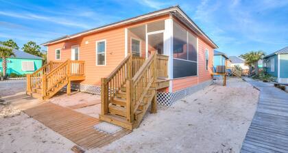 Book Now for a Great GetAway! Beach Nearby~2 Pools~3 Bedrooms!