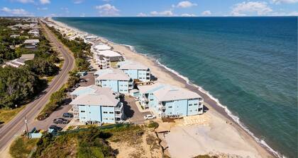 Beachfront Condo, Steps to the Ocean!