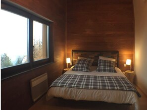 5 bedrooms, travel crib, free WiFi, bed sheets - Mountain chalet near the ski lift at Praloup 1500 in the southern alps (Pra-loup , Uvernet-Fours)