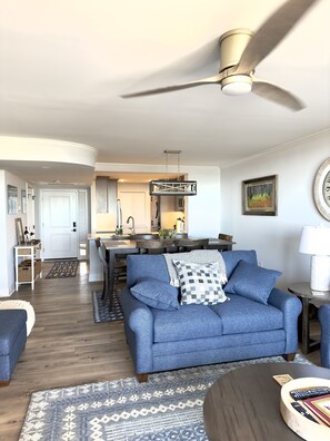 TV - Island Club 5303 - Oceanfront Condo Newly remodeled for 2023 (Hilton Head Island)
