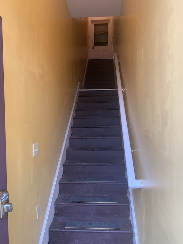 Interior - Historical Suffolk Loft Apartment in Downtown Area (Suffolk)