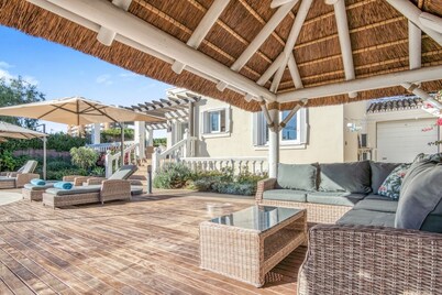 Luxurious 5* beachside villa with private pool