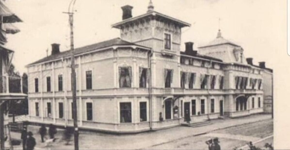 Exterior