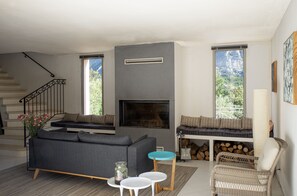 Smart TV, fireplace, video games, foosball