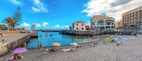 Strand