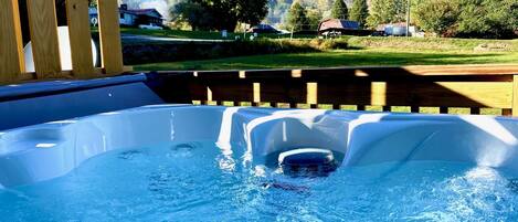 Bañera de hidromasaje exterior