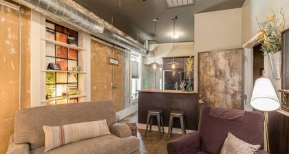 Historic Hotel Antler Loft Apartment - 1 BD/1BA - Fully Furnished!