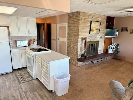 Fridge, microwave, oven, stovetop. Relax and recharge at The Spot